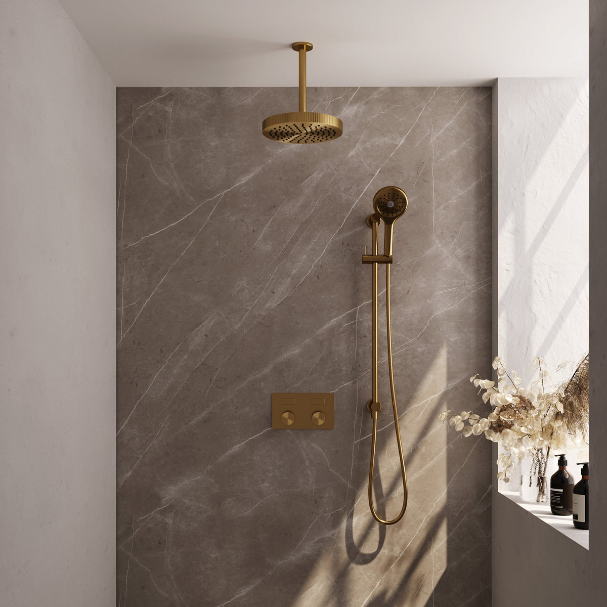 Brauer Stripe inbouw regendoucheset met drukknoppen  - 20cm plafondbuis - 3-standen handdouche - glijstang - Geborsteld Goud PVD