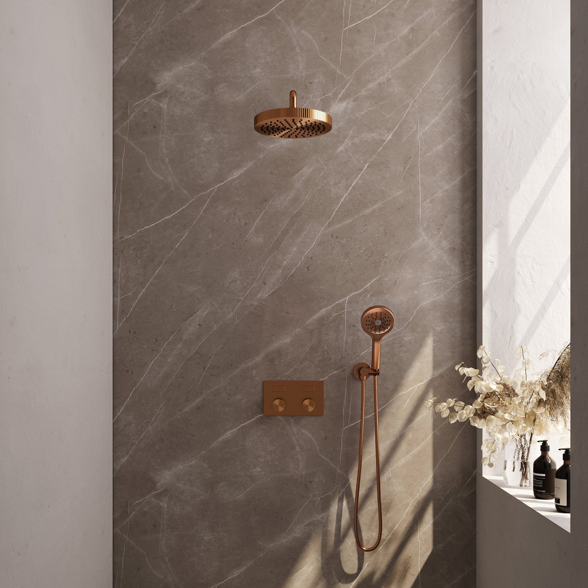 Brauer Stripe inbouw regendoucheset met drukknoppen - gebogen wandarm - 3-standen handdouche - wandhouder - Geborsteld Koper PVD