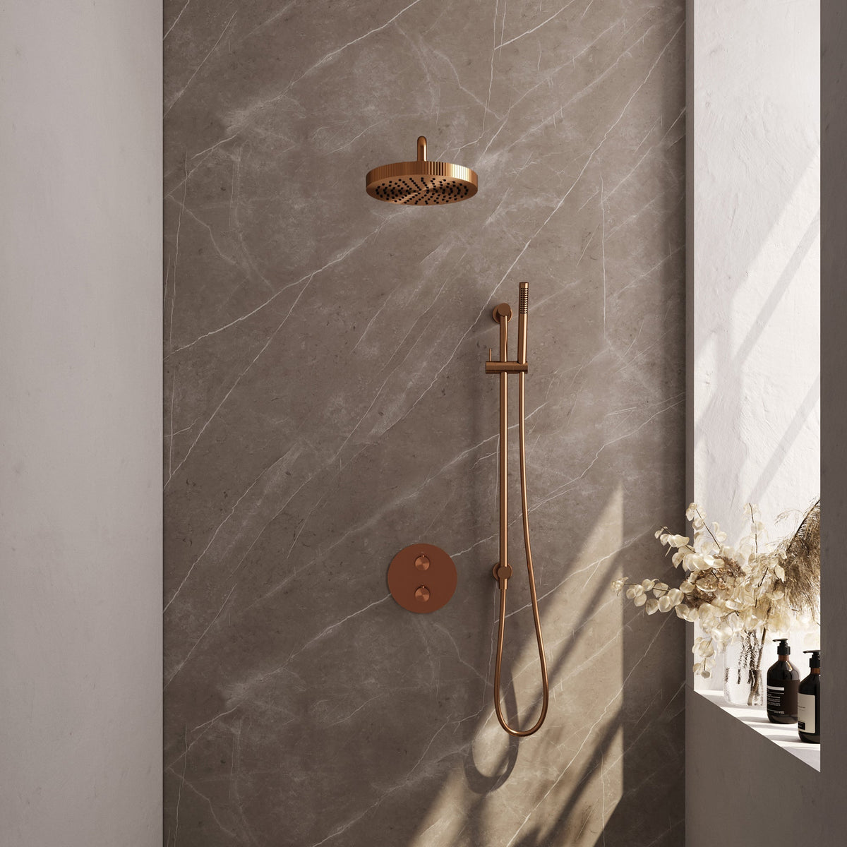 Brauer Stripe inbouw regendoucheset rond - gebogen wandarm - staafhanddouche - glijstang - Geborsteld Koper PVD