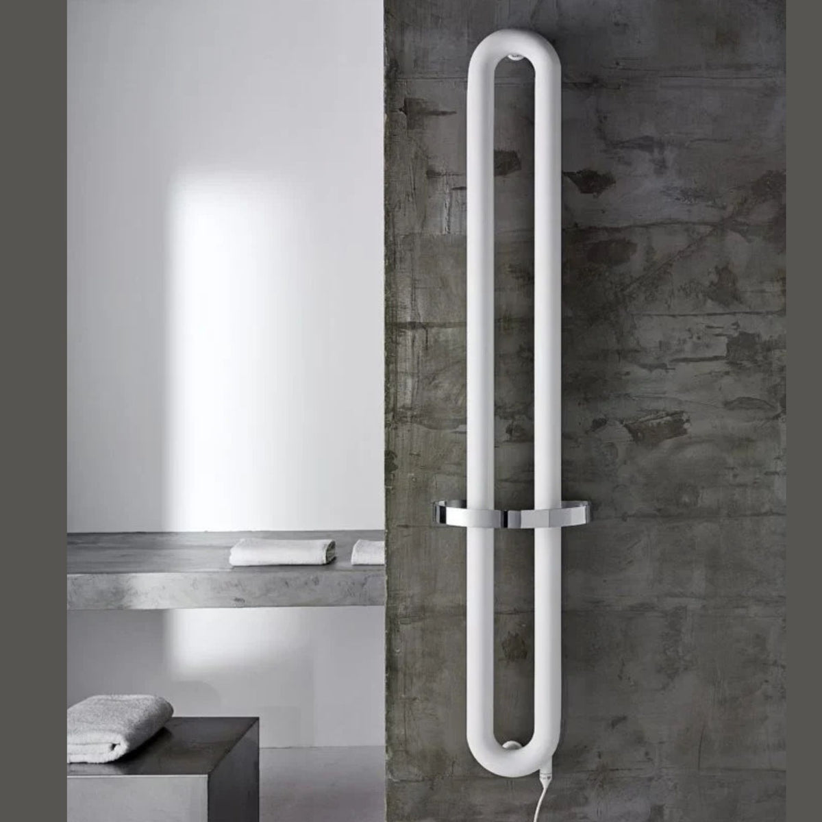 Instamat Tubone V Elektrische radiator - 200W - 150x21cm - Wit -  TV150.1ES