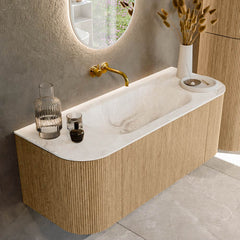 MONDIAZ KURVE-DLUX 120cm badmeubel ronding Links + Rechts kleur Oak met 1 lade en 2 deuren. Wastafel BIG SMALL Midden zonder kraangat Frappe.