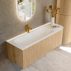 MONDIAZ KURVE-DLUX 135cm badmeubel ronding Rechts kleur Oak met 1 lade en 1 deur. Wastafel BIG MEDIUM Links 1 kraangat Opalo.