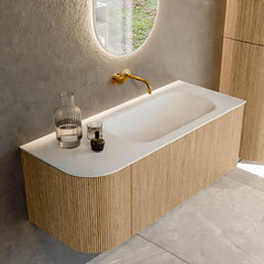 MONDIAZ KURVE 115cm badmeubel ronding Links kleur Oak met 1 lade en 1 deur. Wastafel BIG SMALL Rechts zonder kraangat Talc.