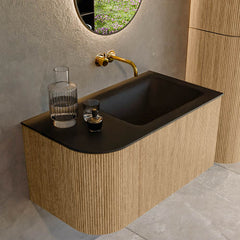 MONDIAZ KURVE 85cm badmeubel ronding Links kleur Oak met 1 lade en 1 deur. Wastafel CLOUD Rechts zonder kraangat Urban.