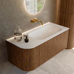 MONDIAZ KURVE 105cm badmeubel ronding Links kleur Walnut met 1 lade en 1 deur. Wastafel BIG SMALL Rechts zonder kraangat Talc.