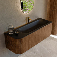 MONDIAZ KURVE 125cm badmeubel ronding Links kleur Walnut met 1 lade en 1 deur. Wastafel BIG MEDIUM Rechts 1 kraangat Urban.