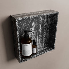 MONDIAZ EASY Nis 29,5x29,5cm in solid surface kleur Lava. 1 vak  geschikt voor in- of opbouw