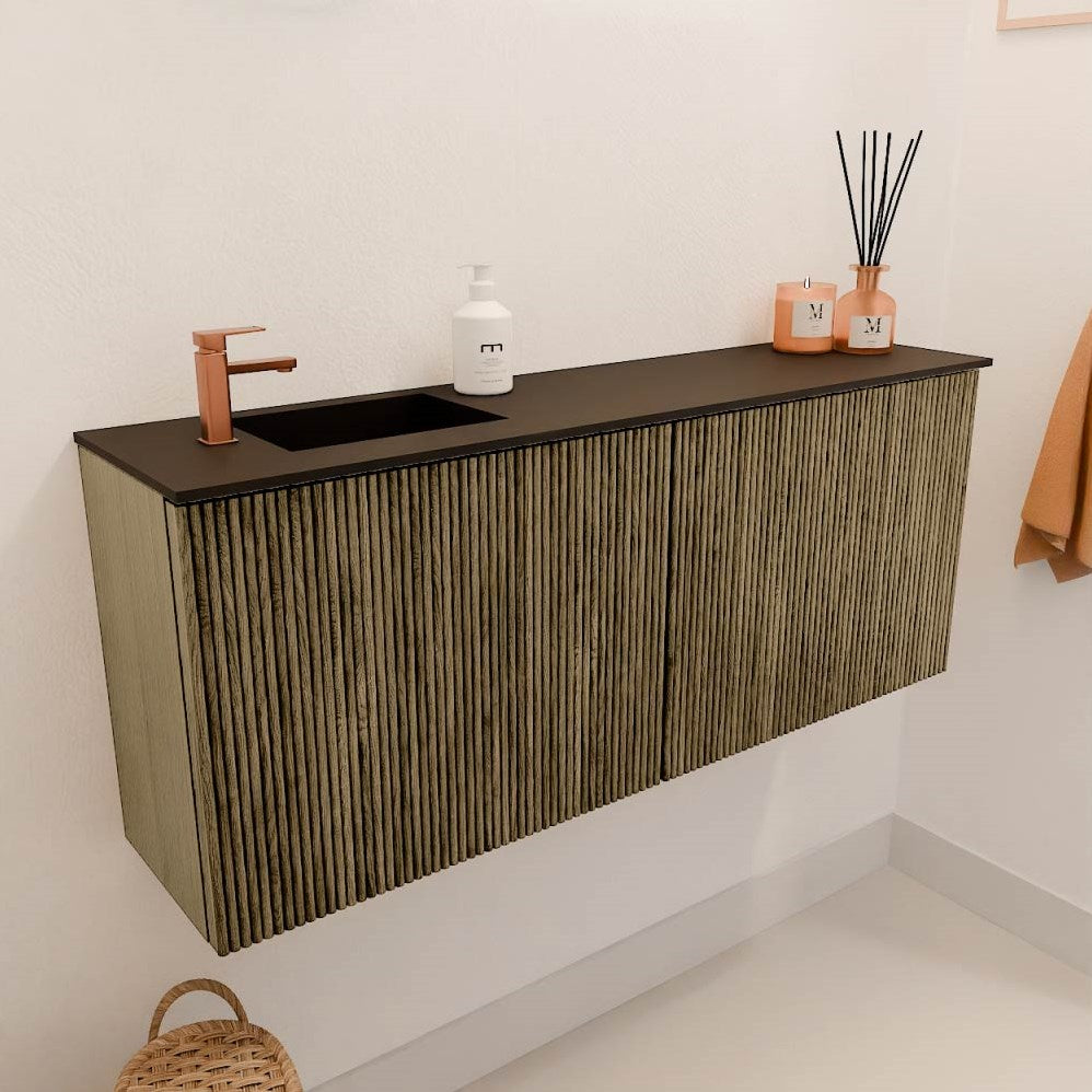 JOYA 100cm toiletmeubel kleur Dusk. Wastafel FAYE positie Links 1 kraangat kleur Urban.