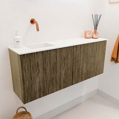 JOYA 100cm toiletmeubel kleur Dusk. Wastafel FAYE positie Links Zonder kraangat kleur Talc.