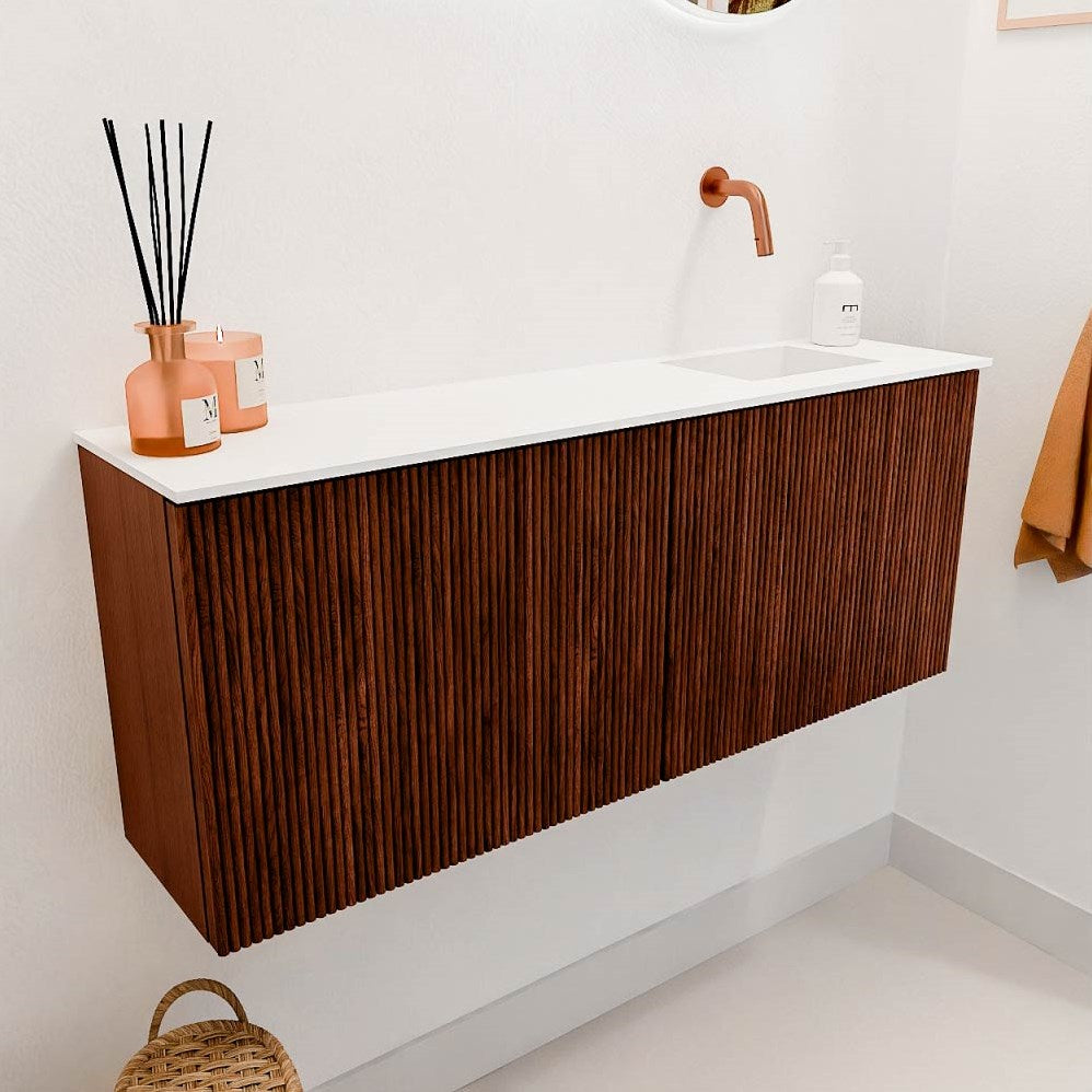 JOYA 100cm toiletmeubel kleur Ruby. Wastafel FAYE positie Rechts Zonder kraangat kleur Talc.
