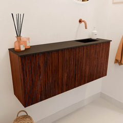 JOYA 100cm toiletmeubel kleur Ruby. Wastafel FAYE positie Rechts Zonder kraangat kleur Urban.