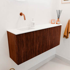 JOYA 101,6cm toiletmeubel ronding rechts kleur Ruby. Wastafel FAYE positie Links Zonder kraangat kleur Talc.