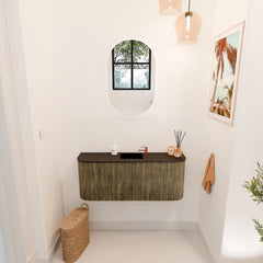 JOYA 103,2cm toiletmeubel ronding links + rechts kleur Dusk. Wastafel FAYE positie Midden 1 kraangat kleur Urban.