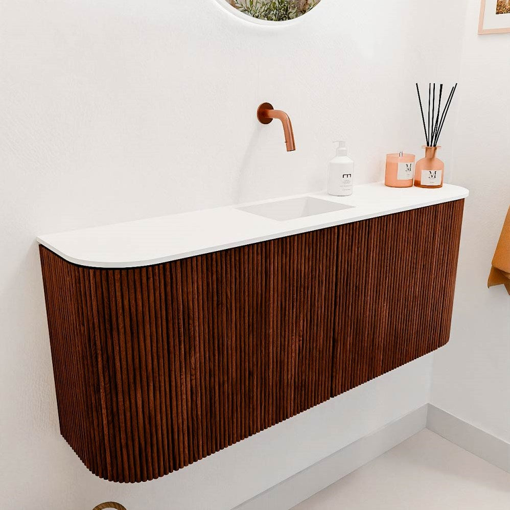 JOYA 103,2cm toiletmeubel ronding links + rechts kleur Ruby. Wastafel FAYE positie Midden Zonder kraangat kleur Talc.