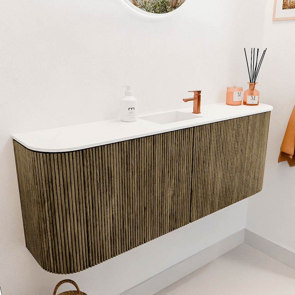 JOYA 113,2cm toiletmeubel ronding links + rechts kleur Dusk. Wastafel FAYE positie Midden 1 kraangat kleur Talc.
