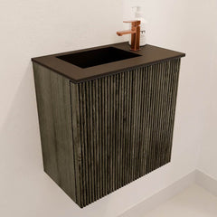 JOYA 40cm toiletmeubel kleur Shadow. Wastafel FAYE positie Links 1 kraangat kleur Urban