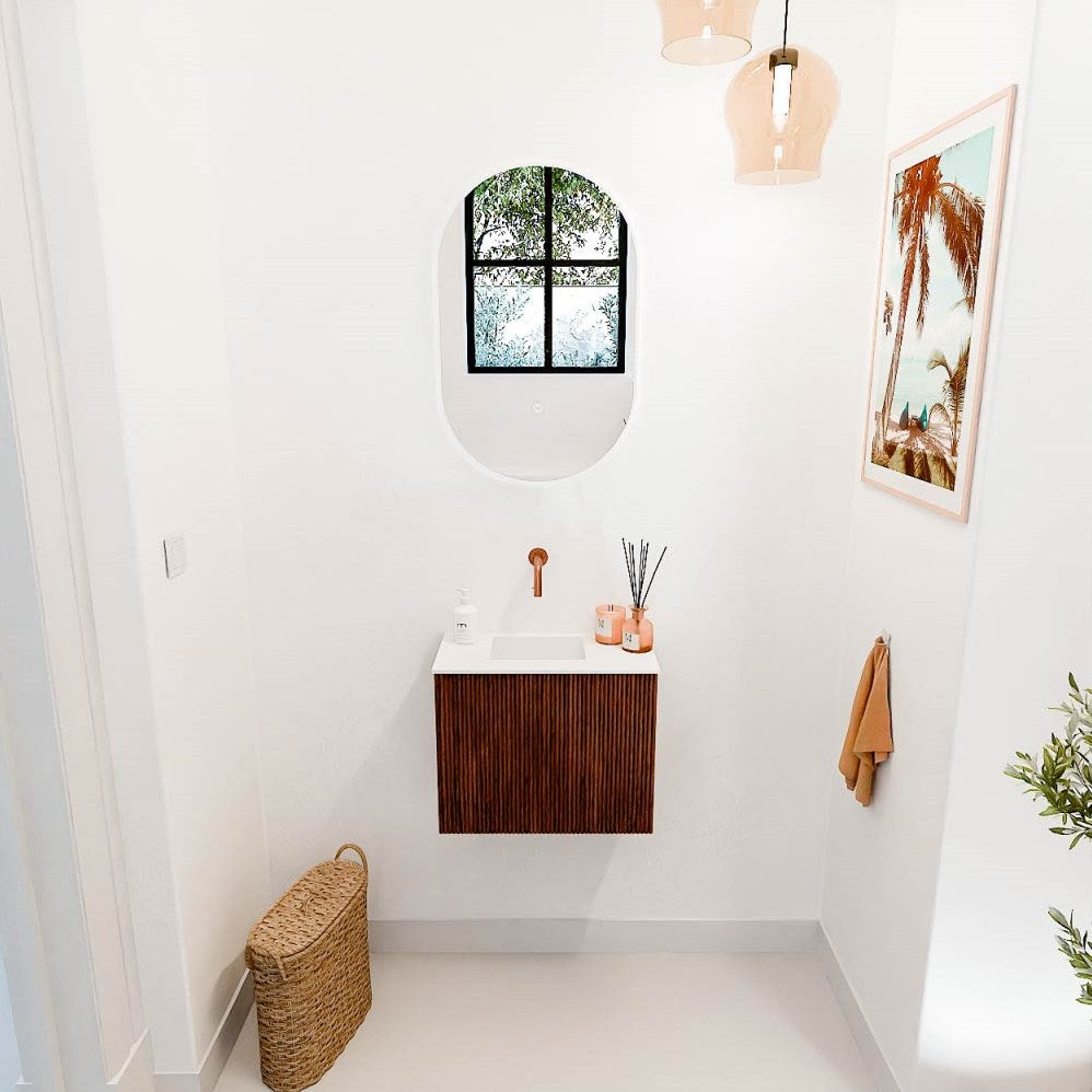 JOYA 50cm toiletmeubel kleur Ruby. Wastafel FAYE positie Links Zonder kraangat kleur Talc.
