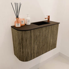 JOYA 61,6cm toiletmeubel ronding links kleur Dusk. Wastafel FAYE positie Rechts 1 kraangat kleur Urban.