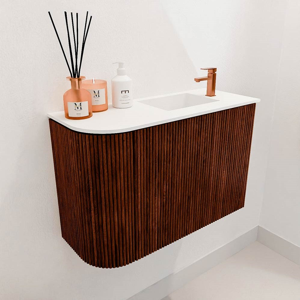 JOYA 61,6cm toiletmeubel ronding links kleur Ruby. Wastafel FAYE positie Rechts 1 kraangat kleur Talc.