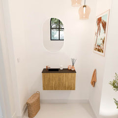 JOYA 70cm toiletmeubel kleur Oak. Wastafel FAYE positie Links 1 kraangat kleur Urban.