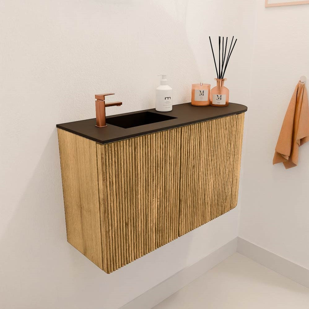 JOYA 71,6cm toiletmeubel ronding rechts kleur Oak. Wastafel FAYE positie Links 1 kraangat kleur Urban.