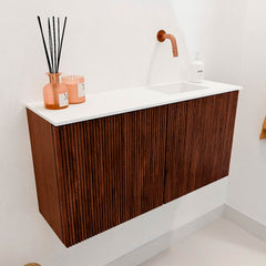 JOYA 80cm toiletmeubel kleur Ruby. Wastafel FAYE positie Rechts Zonder kraangat kleur Talc.