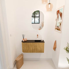 JOYA 81,6cm toiletmeubel ronding links kleur Oak. Wastafel FAYE positie Rechts Zonder kraangat kleur Urban.