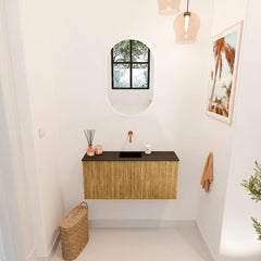 JOYA 90cm toiletmeubel kleur Oak. Wastafel FAYE positie Midden Zonder kraangat kleur Urban.