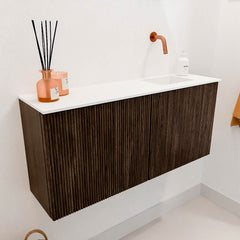 JOYA 90cm toiletmeubel kleur Walnut. Wastafel FAYE positie Rechts Zonder kraangat kleur Talc.