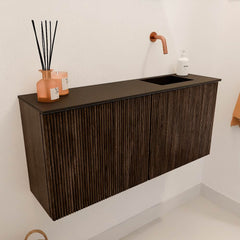 JOYA 90cm toiletmeubel kleur Walnut. Wastafel FAYE positie Rechts Zonder kraangat kleur Urban.