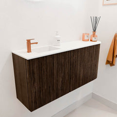 JOYA 91,6cm toiletmeubel ronding rechts kleur Walnut. Wastafel FAYE positie Links 1 kraangat kleur Talc.