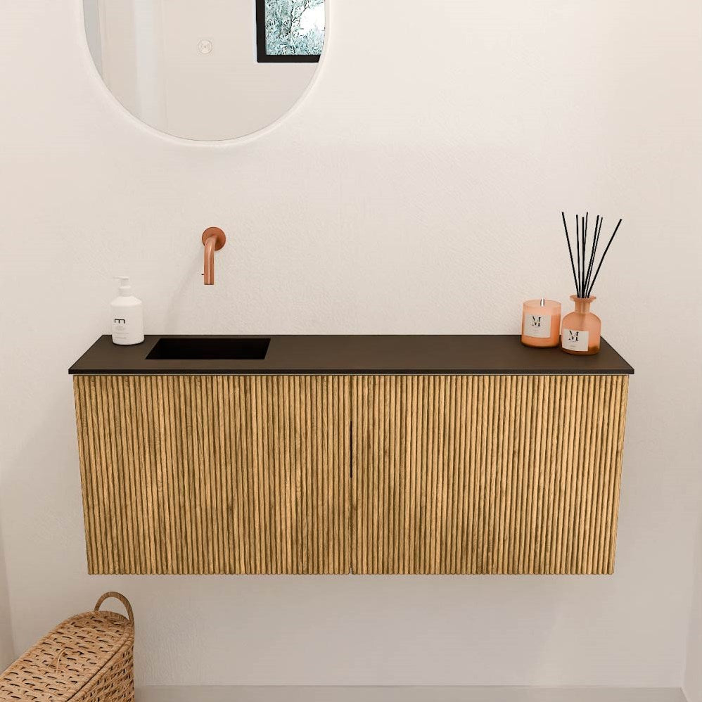 JOYA 100cm toiletmeubel kleur Oak. Wastafel FAYE positie Links Zonder kraangat kleur Urban.