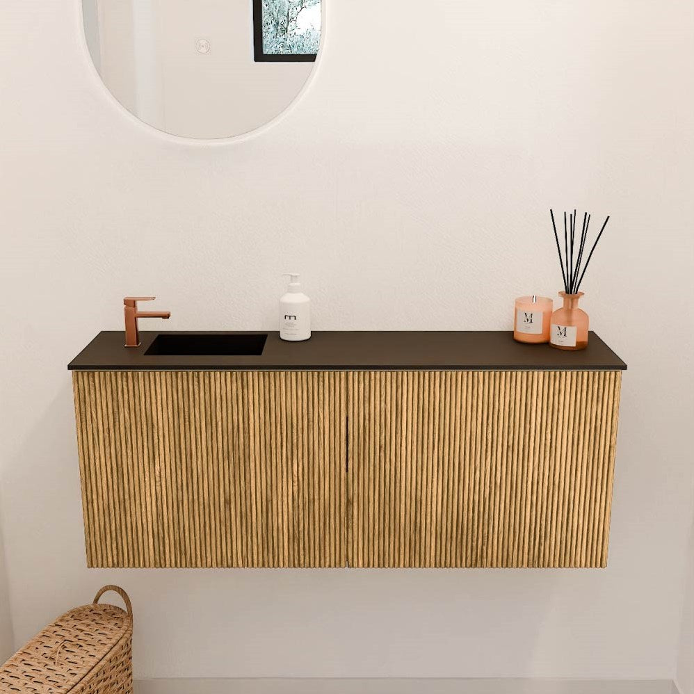 JOYA 100cm toiletmeubel kleur Oak. Wastafel FAYE positie Links 1 kraangat kleur Urban.