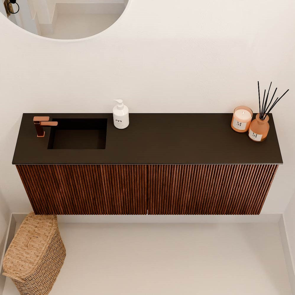 JOYA 100cm toiletmeubel kleur Ruby. Wastafel FAYE positie Links 1 kraangat kleur Urban.