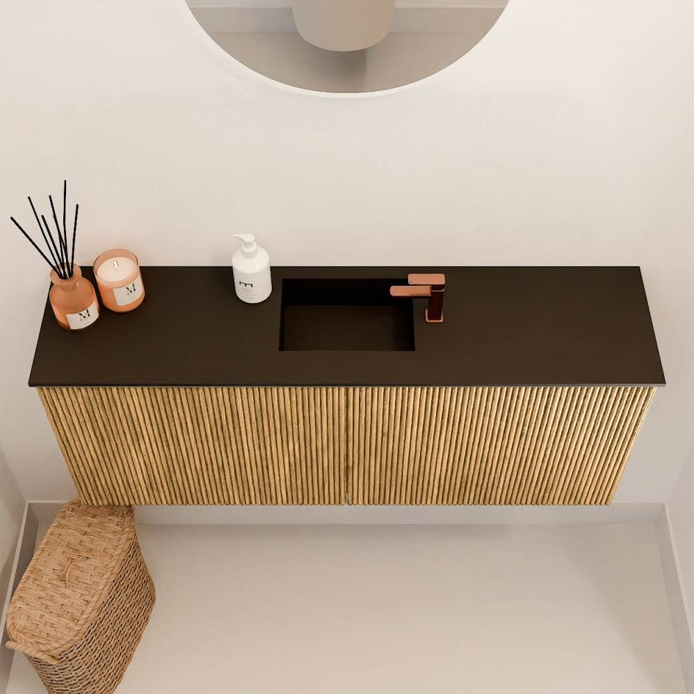 JOYA 100cm toiletmeubel kleur Oak. Wastafel FAYE positie Midden 1 kraangat kleur Urban.