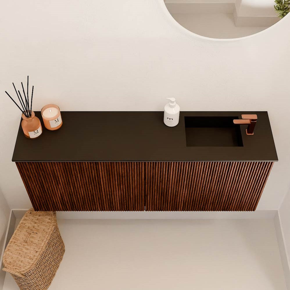 JOYA 100cm toiletmeubel kleur Ruby. Wastafel FAYE positie Rechts 1 kraangat kleur Urban.