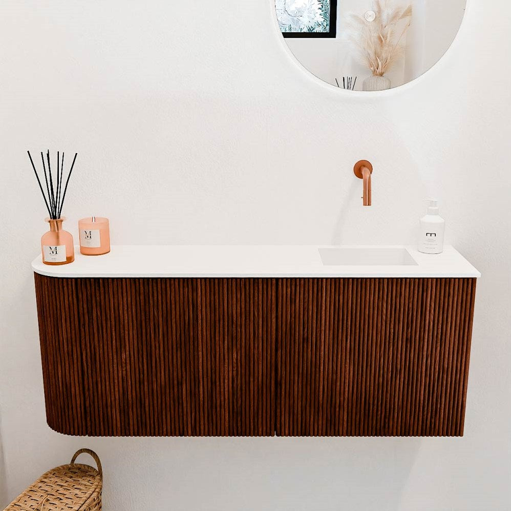 JOYA 101,6cm toiletmeubel ronding links kleur Ruby. Wastafel FAYE positie Rechts Zonder kraangat kleur Talc.