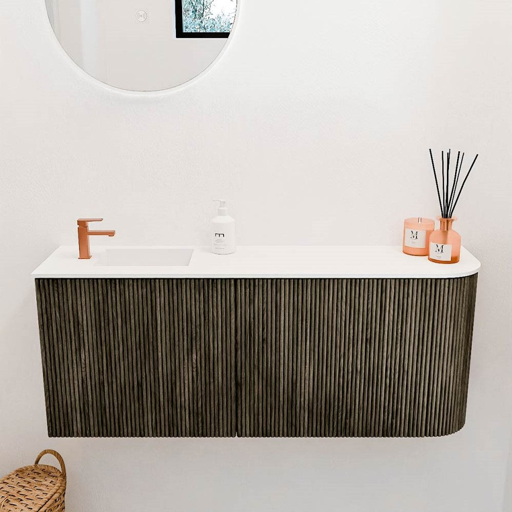 JOYA 101,6cm toiletmeubel ronding rechts kleur Shadow. Wastafel FAYE positie Links 1 kraangat kleur Talc.