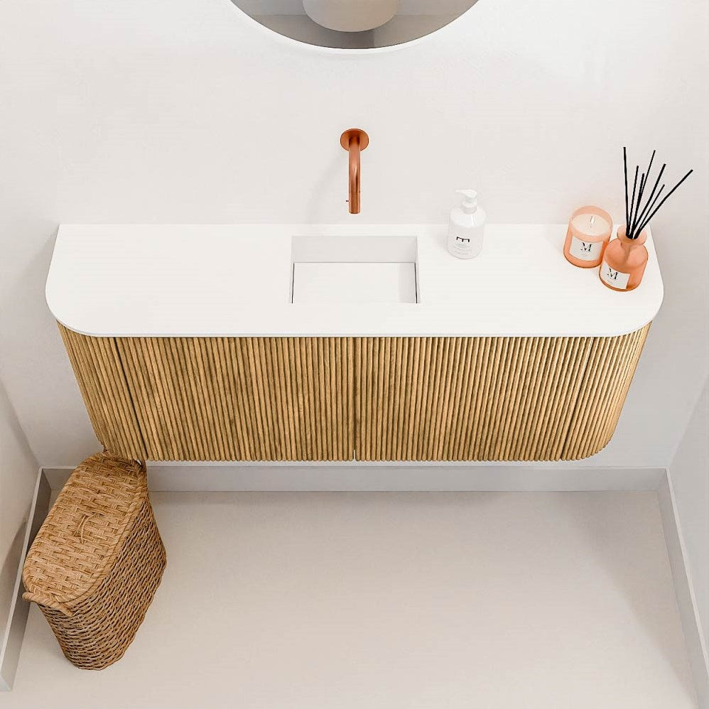 JOYA 103,2cm toiletmeubel ronding links + rechts kleur Oak. Wastafel FAYE positie Midden Zonder kraangat kleur Talc.