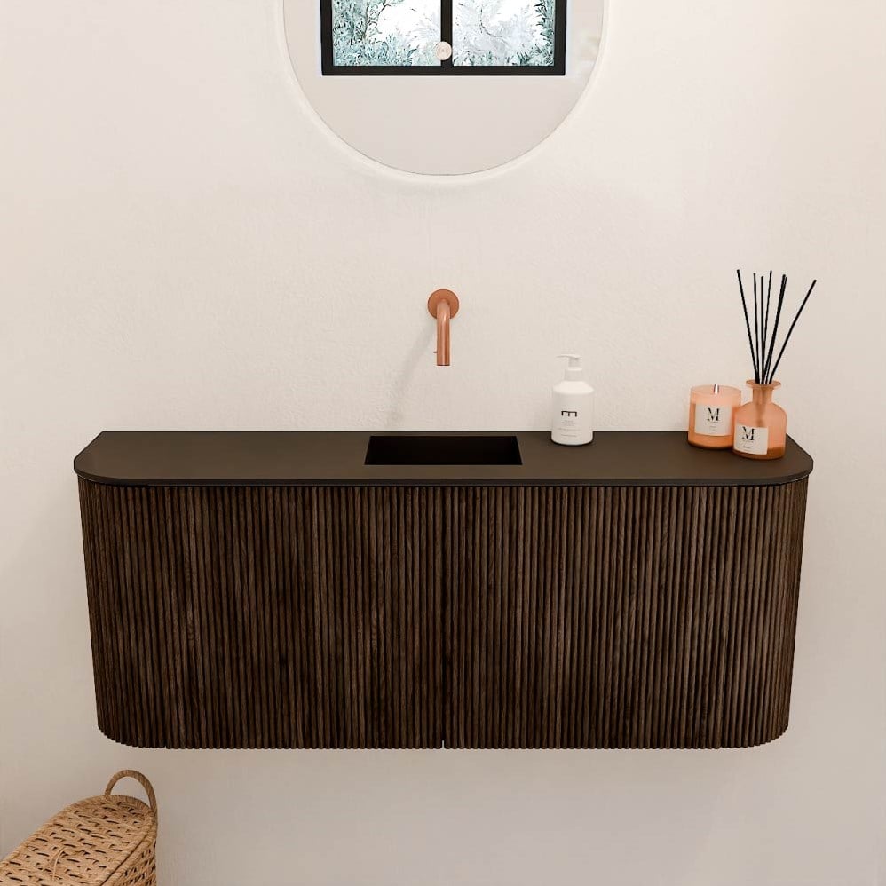JOYA 103,2cm toiletmeubel ronding links + rechts kleur Walnut. Wastafel FAYE positie Midden Zonder kraangat kleur Urban.