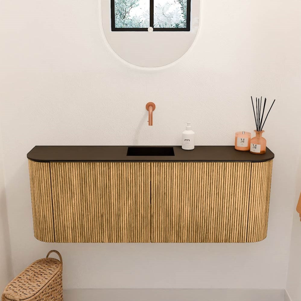 JOYA 113,2cm toiletmeubel ronding links + rechts kleur Oak. Wastafel FAYE positie Midden Zonder kraangat kleur Urban.