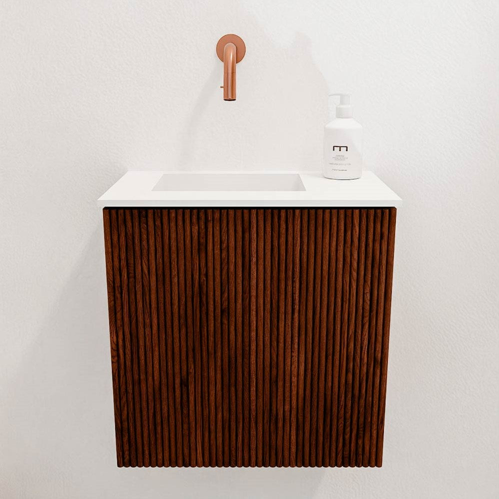 JOYA 40cm toiletmeubel kleur Ruby. Wastafel FAYE positie Links Zonder kraangat kleur Talc