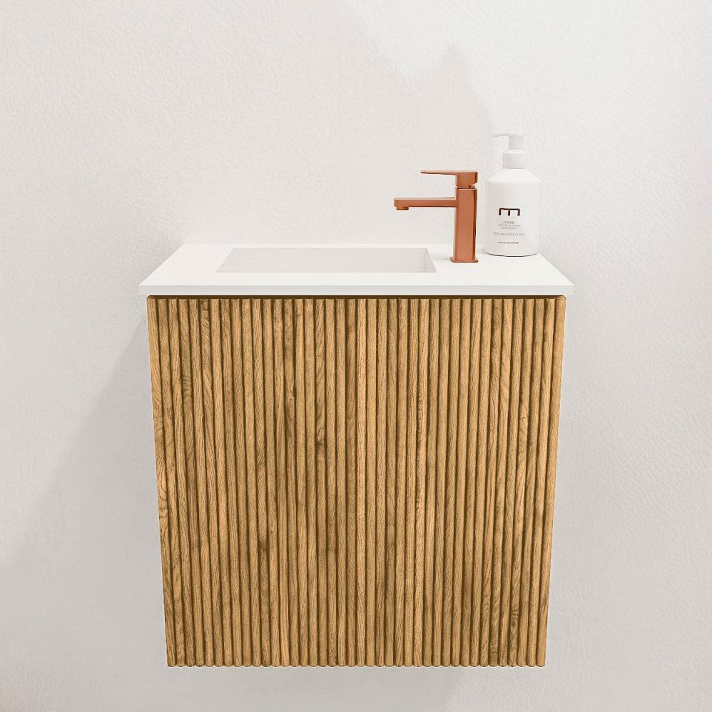 JOYA 40cm toiletmeubel kleur Oak. Wastafel FAYE positie Links 1 kraangat kleur Talc