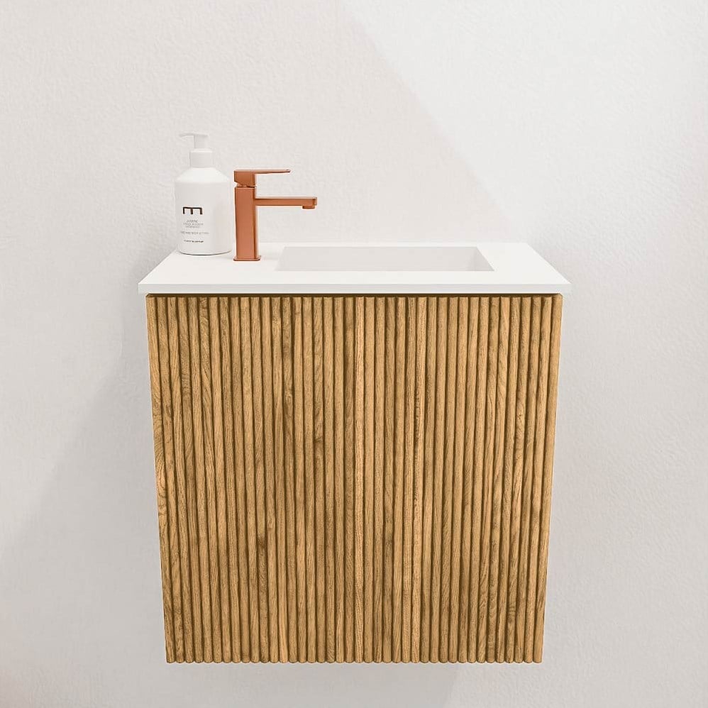JOYA 40cm toiletmeubel kleur Oak. Wastafel FAYE positie Rechts 1 kraangat kleur Talc.
