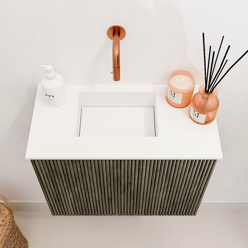 JOYA 50cm toiletmeubel kleur Shadow. Wastafel FAYE positie Links Zonder kraangat kleur Talc.