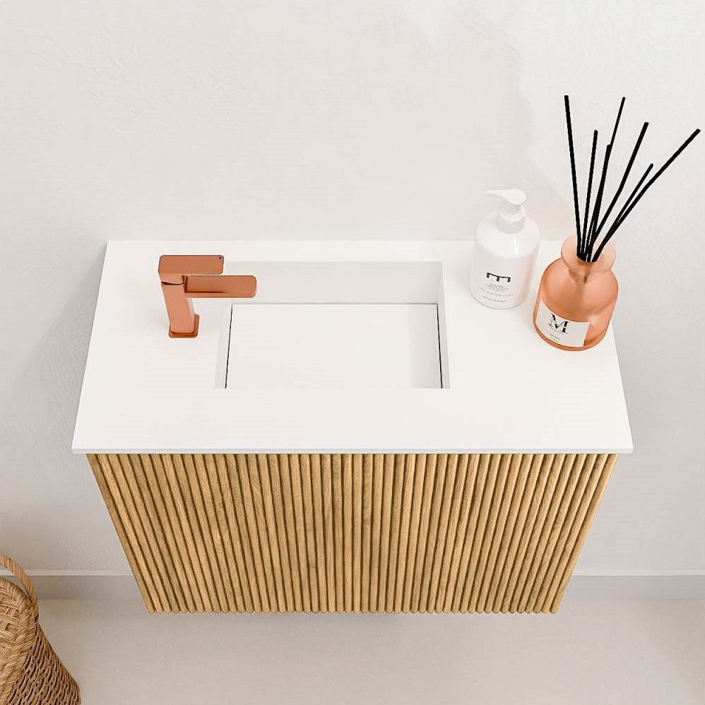 JOYA 50cm toiletmeubel kleur Oak. Wastafel FAYE positie Links 1 kraangat kleur Talc.