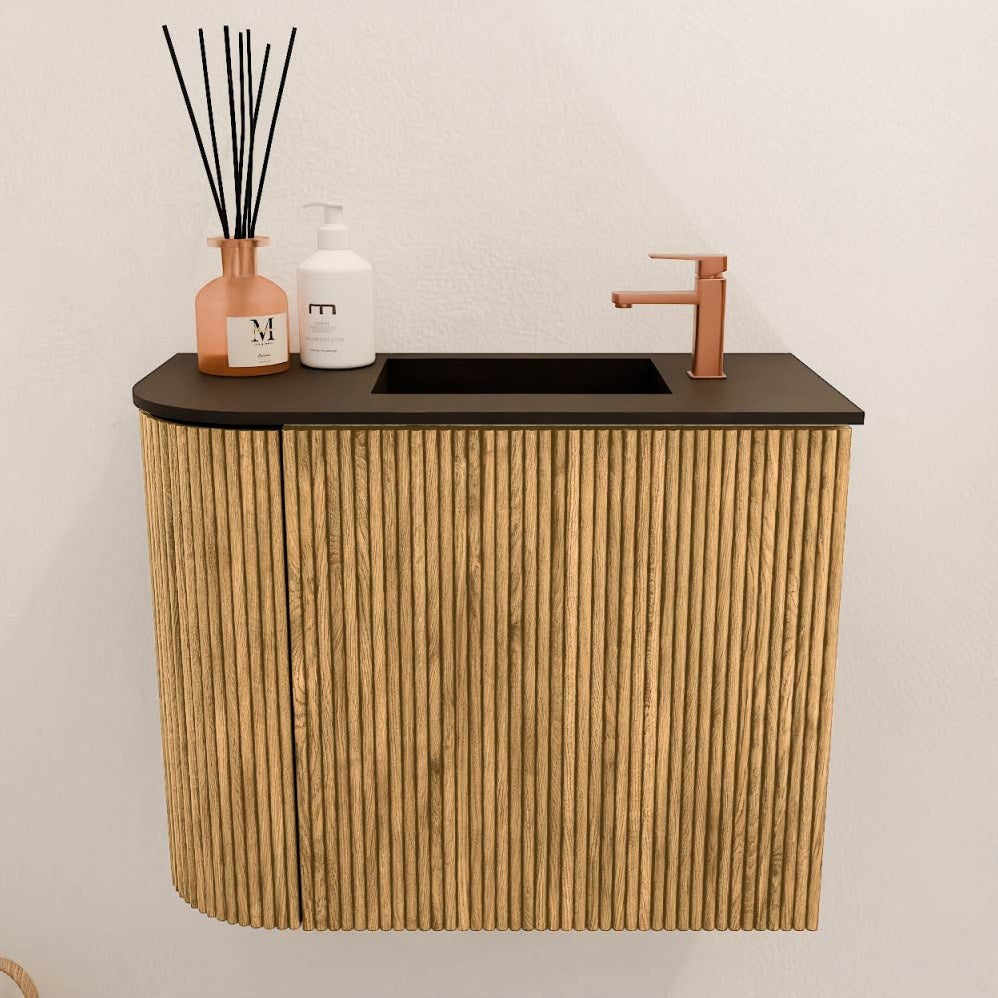 JOYA 51,6cm toiletmeubel ronding links kleur Oak. Wastafel FAYE positie Rechts 1 kraangat kleur Urban.