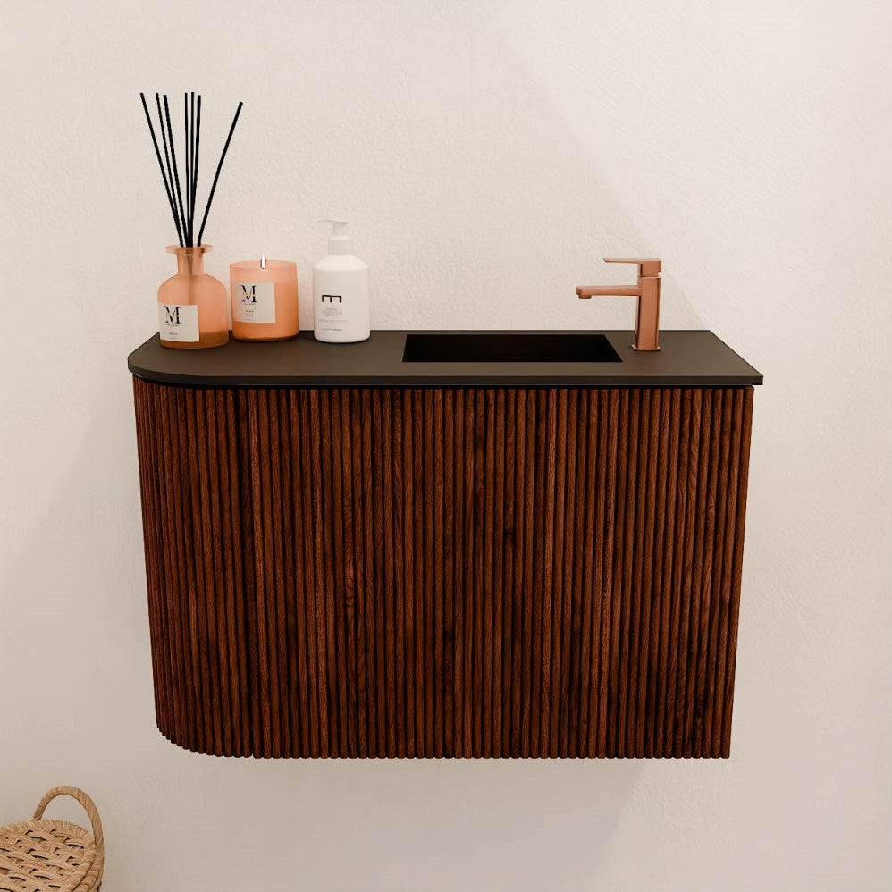 JOYA 61,6cm toiletmeubel ronding links kleur Ruby. Wastafel FAYE positie Rechts 1 kraangat kleur Urban.