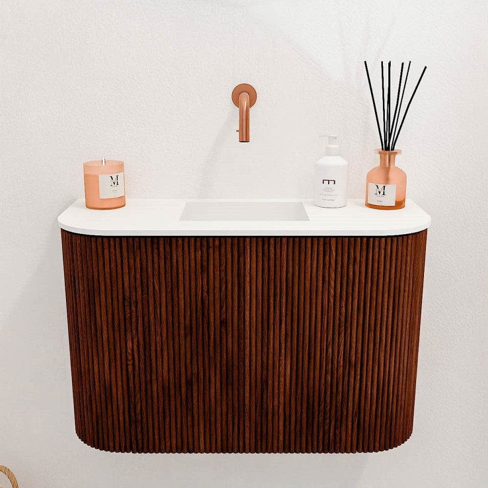 JOYA 63,2cm toiletmeubel ronding links + rechts kleur Ruby. Wastafel FAYE positie Midden Zonder kraangat kleur Talc.