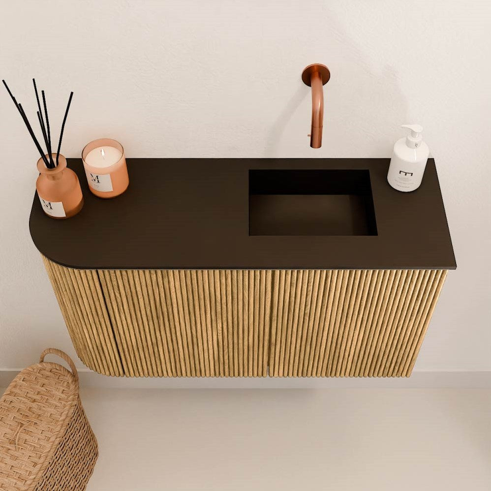 JOYA 71,6cm toiletmeubel ronding links kleur Oak. Wastafel FAYE positie Rechts Zonder kraangat kleur Urban.